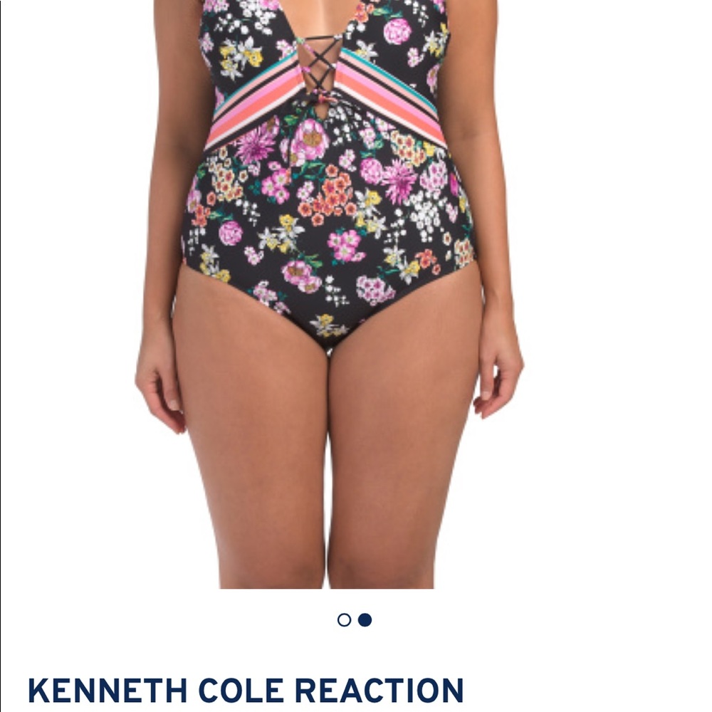 🌹🌹NWT New Size 2X Women’s Kenneth Cole Swimsuit  Simply Gorgeous - Picture 2 of 5